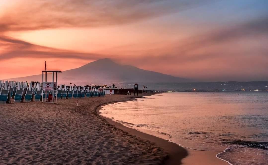 Simply Home Catania Bagian luar foto